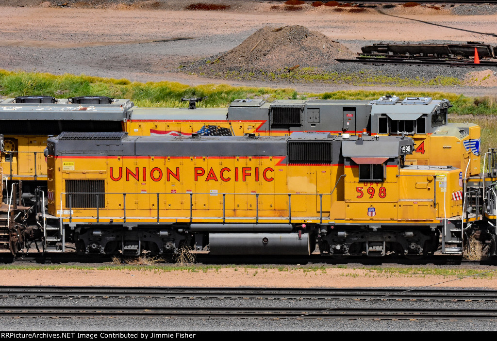 UPY 598 EMD GP15-1